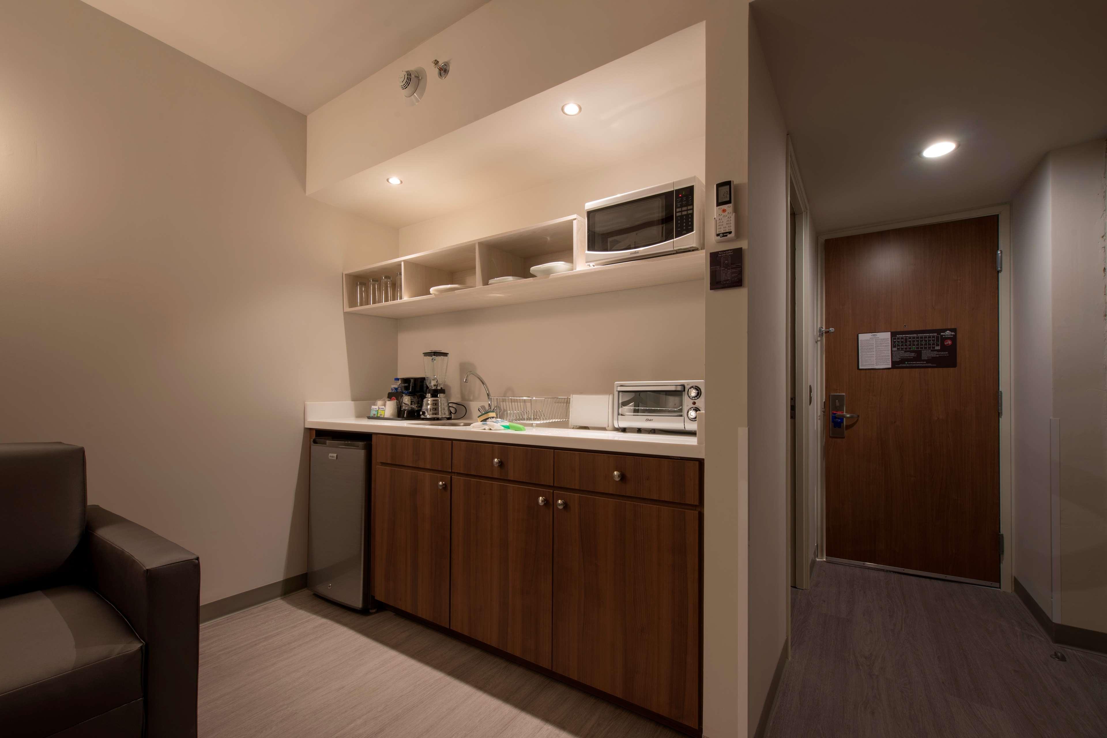 Microtel Inn & Suites By Wyndham San Luis Potosi Bagian luar foto